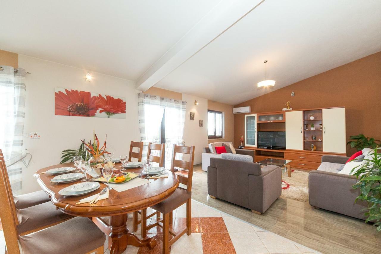 Villa Marica Kaštela Zewnętrze zdjęcie